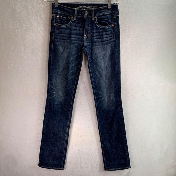 Womens American Eagle Straight Super Stretch Mid Rise Jeans Dark Wash Sz 2 - Picture 1 of 5